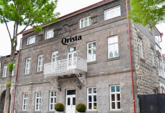 Qrista Managed by Dedeman allows 18 year olds to book a room