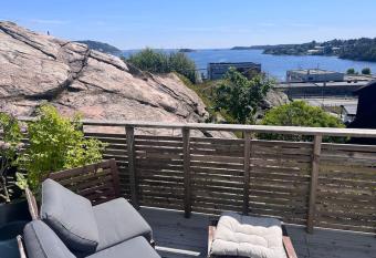 Vakker lelighet n  r sentrum. has Balcony rooms