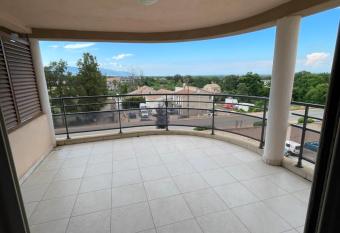 Appartement t2 full   quip  e has Balcony rooms