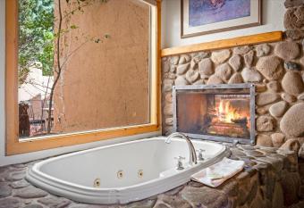 Adobe Village Villa with Private Patio~ Wilderness villa has Balcony rooms