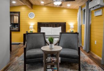 Creekside Retreat 20 condo has Balcony rooms