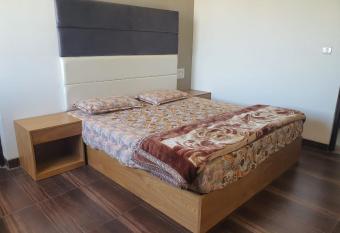 Avame 2BHK Private Flat Near swaminarayan temple Nagpur has Balcony rooms