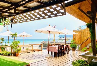 BaanRabiangnam kohlarn has Balcony rooms