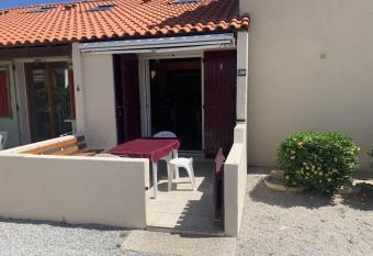 Maison 6P - Lac Marin allows 18 year olds to book a room