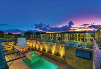 Angoria Hotel allows 18 year olds to book a room