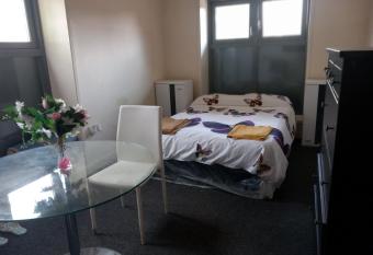 Jah lodge allows 18 year olds to book a room