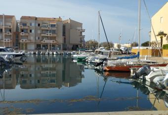 Studio 4 Couchages has Balcony rooms