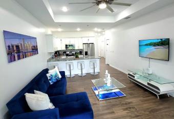 Blue life has Balcony rooms