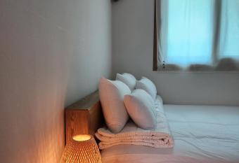 Sodongjae Spa Pension has rooms with a private hot tub