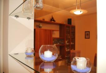 i picciotti has Balcony rooms