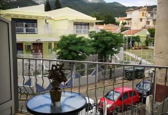 Centrally Apartment - Xanthi has Balcony rooms