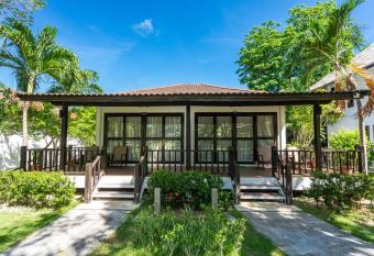 Ban Raya Resort and Spa has Balcony rooms