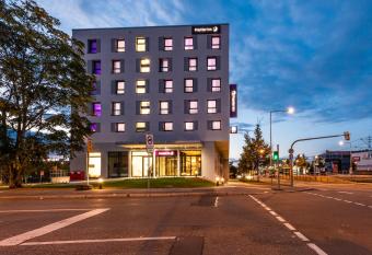 Premier Inn Stuttgart Feuerbach allows 18 year olds to book a room