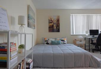 Beautiful Studio in Cambridge allows 18 year olds to book a room
