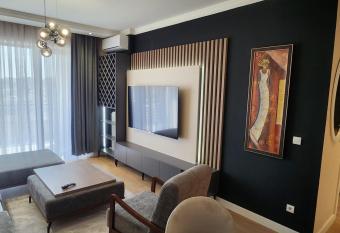 BW VERDE LUX has Balcony rooms