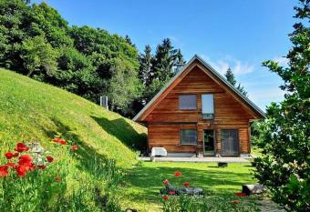 St. Barbara Hideaway has Balcony rooms