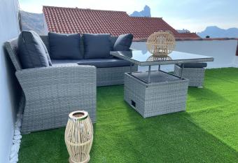 Casa El Mirador del Almendro has Balcony rooms