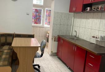 Apartament 2 camere has Balcony rooms