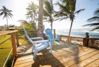 Ocean Front Villa, Private Pool, BBQ and more! has Balcony rooms