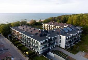 Ground floor apartment with a garden, close to the beach, Niechorze has Balcony rooms