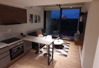 Edificio Hassler Villamorra has Balcony rooms