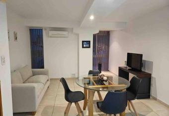 Departamento en San Mart  n Mendoza allows 18 year olds to book a room