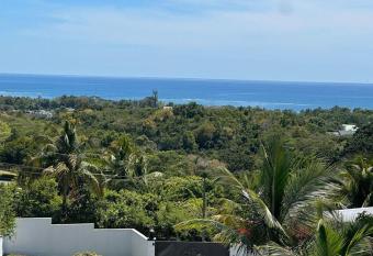 LE JENAEL RESORT allows 18 year olds to book a room