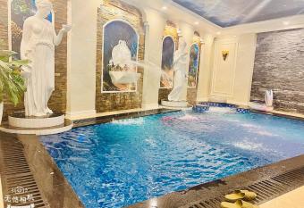 L ama Villa      i L   i - Venuestay has Balcony rooms