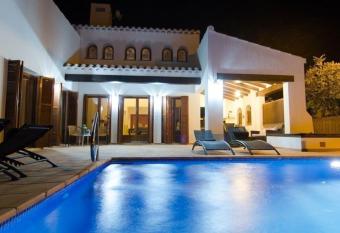 olivino el valle golf resort has Balcony rooms