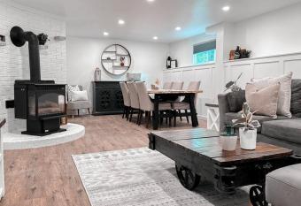 The Victoria Suite in Elora- King Bed has Balcony rooms