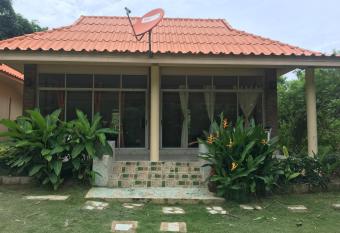 LungYod Resort has Balcony rooms