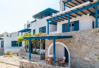 Ta Kabia Apartments has Balcony rooms