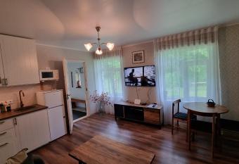 Mustvee Puhkemaja has Balcony rooms