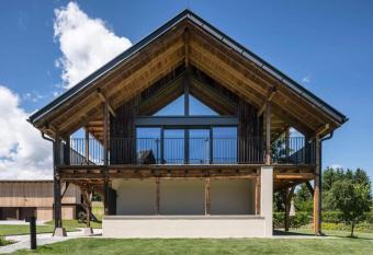 Design Appartements Gamlitzerstrasse has Balcony rooms