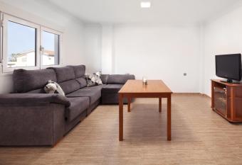 Paseo Larios Torre del Mar has Balcony rooms