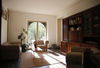 Le Moulin de Saint-Aulaye has Balcony rooms