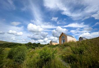 Tarset Tor - Bothy Cabin 4 has Balcony rooms
