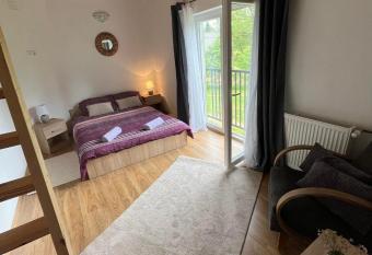 Rooms Ljubenko has Balcony rooms