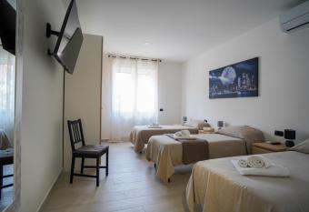 Bnbook-Borromeo 4 Fiera Milano Rho allows 18 year olds to book a room