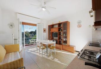 Il Corallo has Balcony rooms