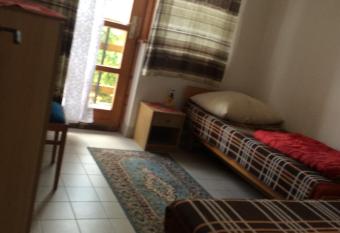 Shared apartment with Garden near Balaton allows 18 year olds to book a room