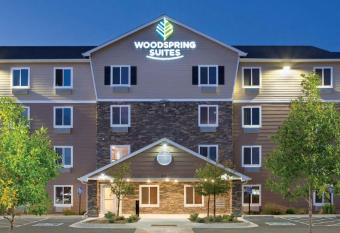Woodspring Suites Ashland - Richmond North allows 18 year olds to book a room