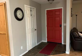 SnowCreek Getaway has Balcony rooms