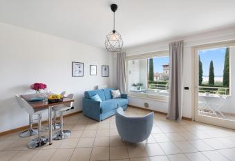 Residence Perlago Fiordaliso has Balcony rooms