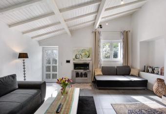 Paradies Ligurien - Imperia has Balcony rooms