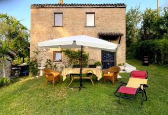 Accogliente stanza Civita di Bagnoregio has Balcony rooms