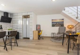 Casa da Madou has Balcony rooms