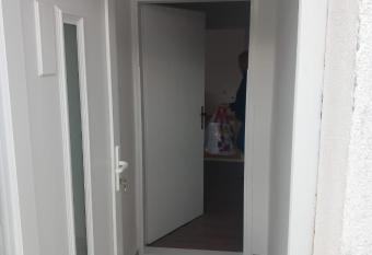 Volijak 18 has Balcony rooms