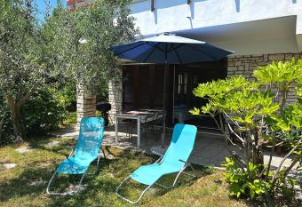 Apartma Marin allows 18 year olds to book a room