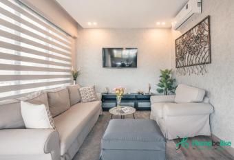 Regatta Living II with Breakfast Included! - 502 has Balcony rooms